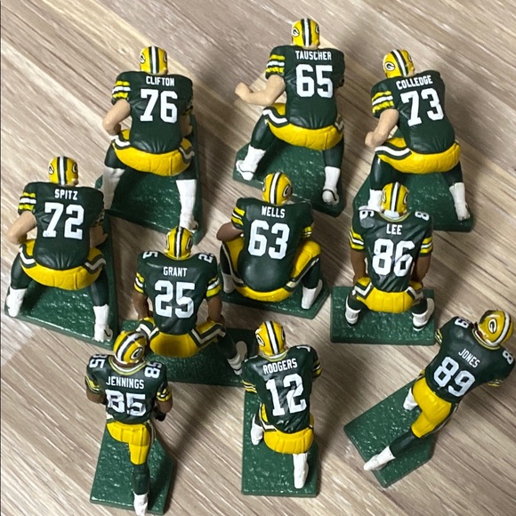 Green Bay Packers Vinatge mini figurines NFL football cake staring line up - Picture 7 of 9